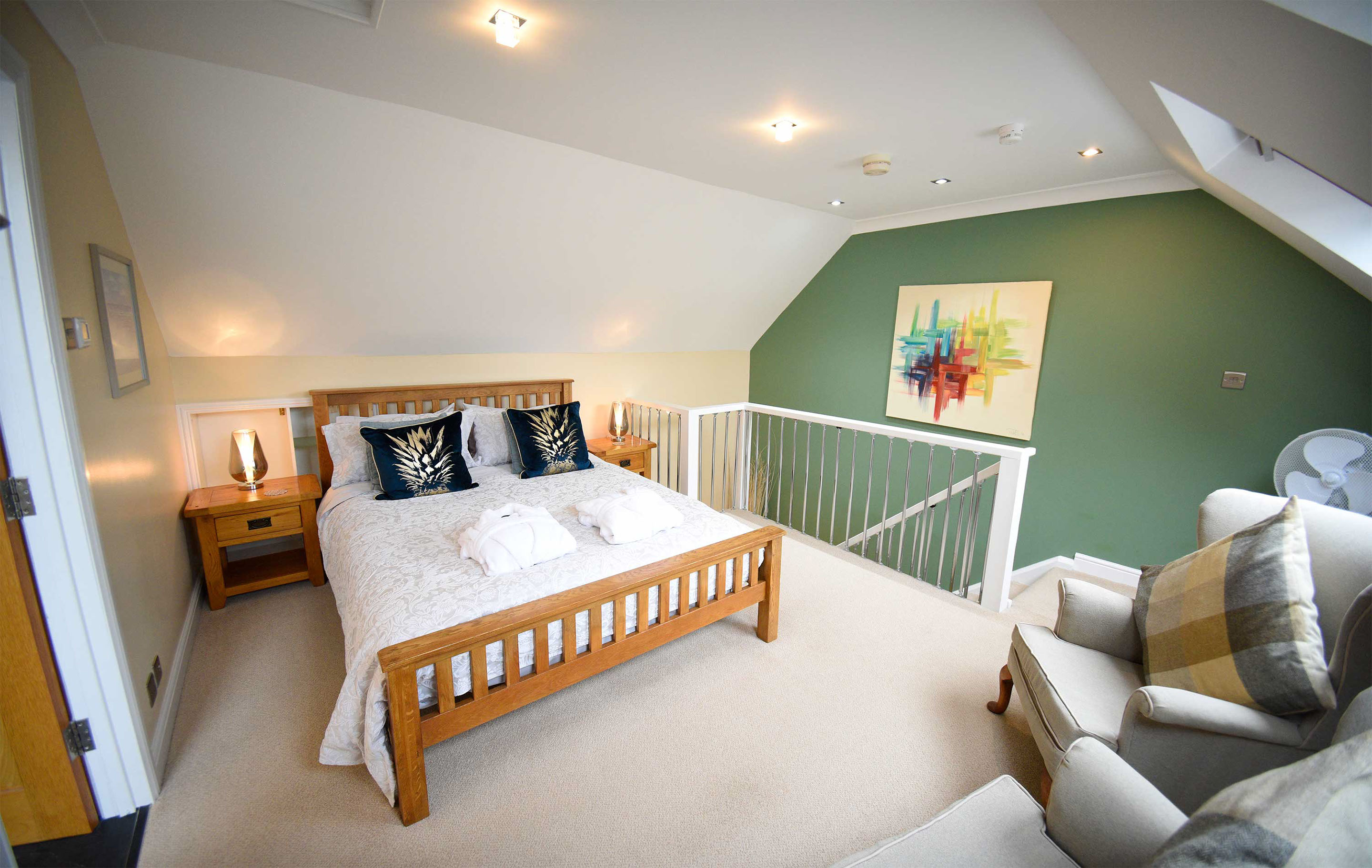 Our luxury self catering apartment in Portree contains a King Size Double bed with WIFI internet and private parking