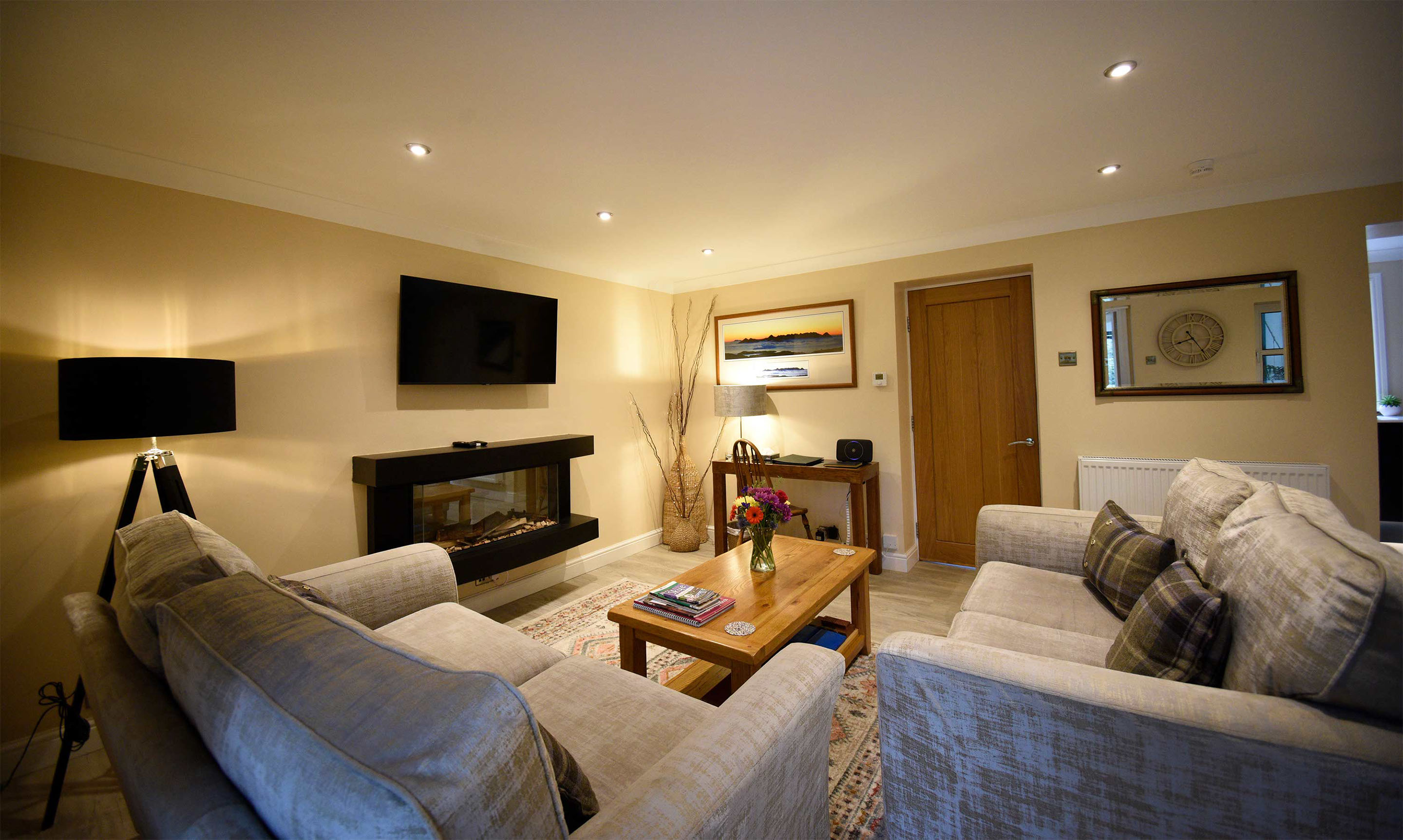 Kiltaraglen House is a luxury self catering accommodation with open plan apartments in Portree on the Isle of Skye